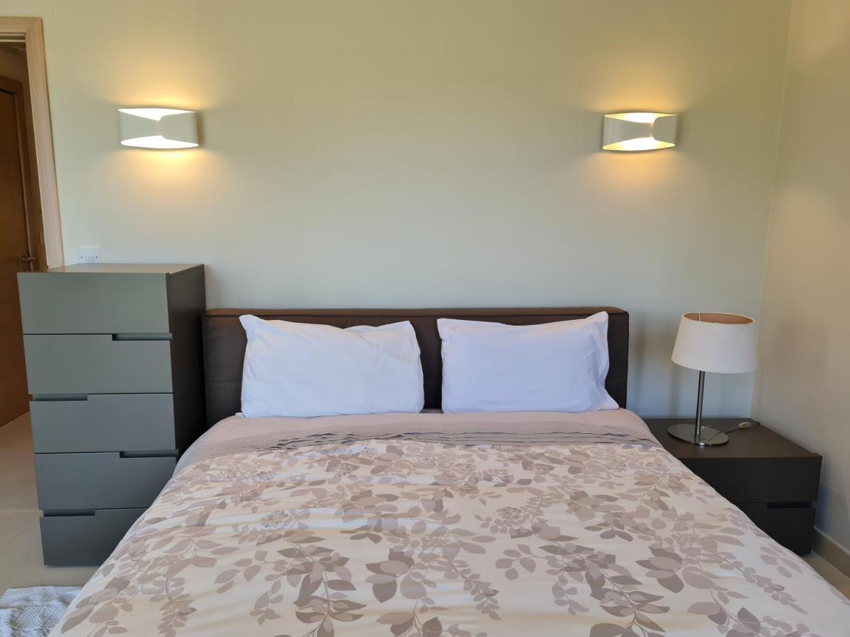 Sea Breeze Appartement Zebbug  Buitenkant foto